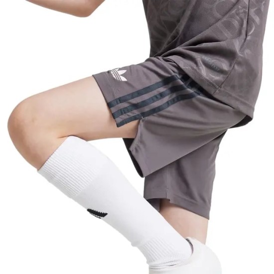 Kinder Real Madrid 2024/25 Dritte Shorts