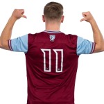 Herren West Ham United x Iron Maiden 50. Jubiläums Trikot Herren West Ham United x Iron Maiden 50. Jubiläums Trikot