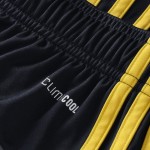Kinder Leeds United 2026/27 Auswärtsshorts