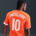 Damentrikot Niederlande 2004 T90 Remake - V.NISTELROOY #10