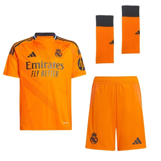 Kinder Real Madrid 2024/25 Auswärt Kit