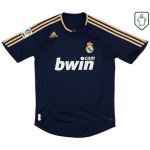 Herren Real Madrid Auswärts-Retro-Trikot 2007/08 Schwarz Herren Real Madrid Auswärts-Retro-Trikot 2007/08 Schwarz
