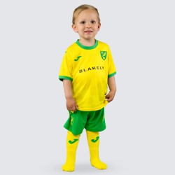 Kind Norwich City 2024/25 Heimtrikot
